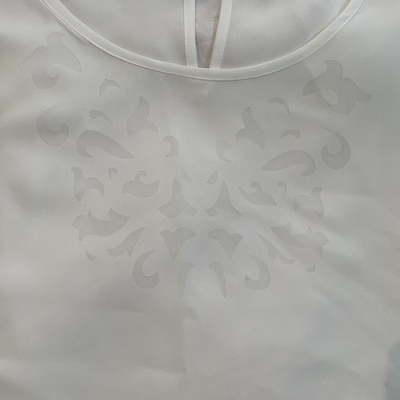 Melanie Lynn  - Blouse - Picture 2 of 4